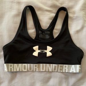 Under Armor heat gear athletic top